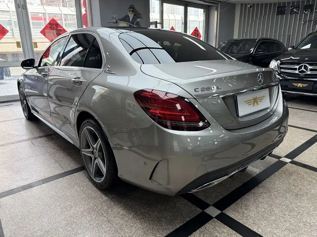 Mercedes-Benz C-Class 2019