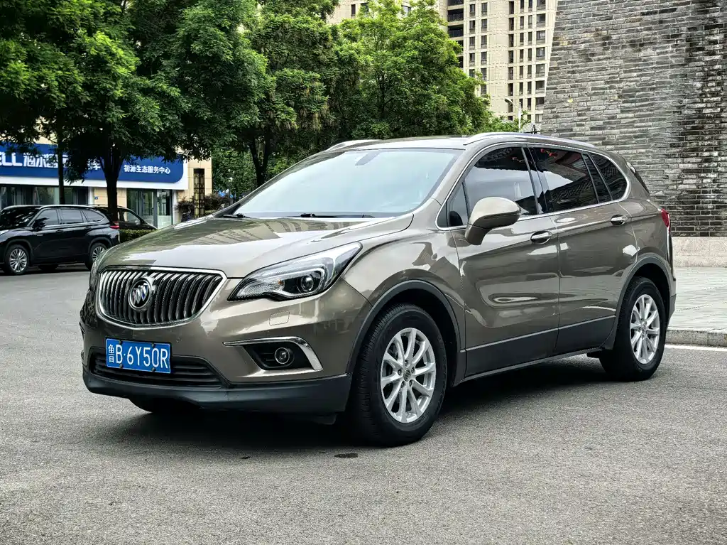 Buick Envision Plus 2017 — фото 1