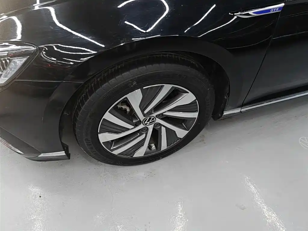 Volkswagen Magotan GTE PHEV 2024 — фото 23