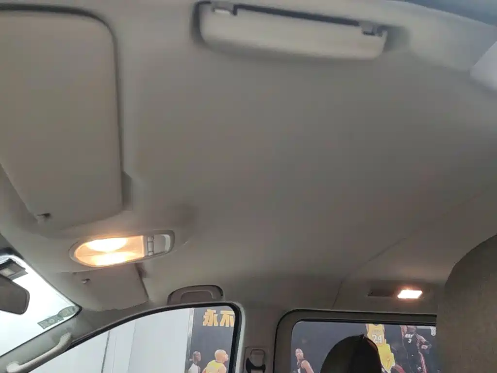 Maxus G10 2015 — фото 18