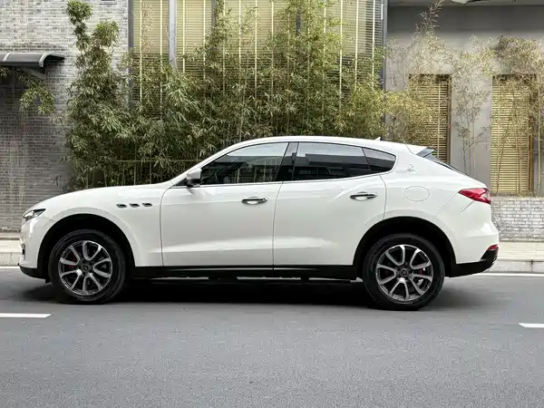 Maserati Levante 2020