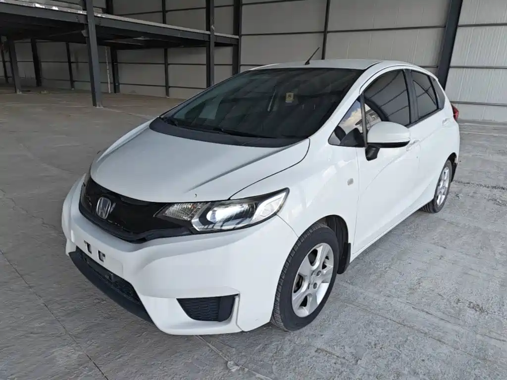 Honda Fit 2015 — фото 1