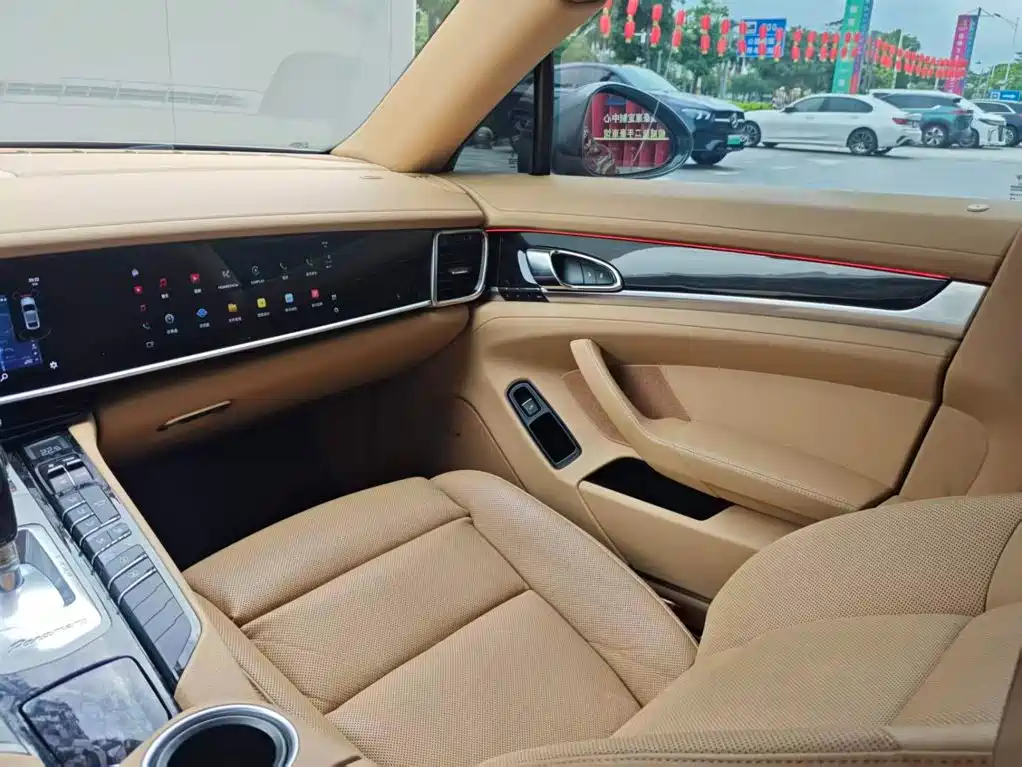 Porsche Panamera 2015 — фото 15