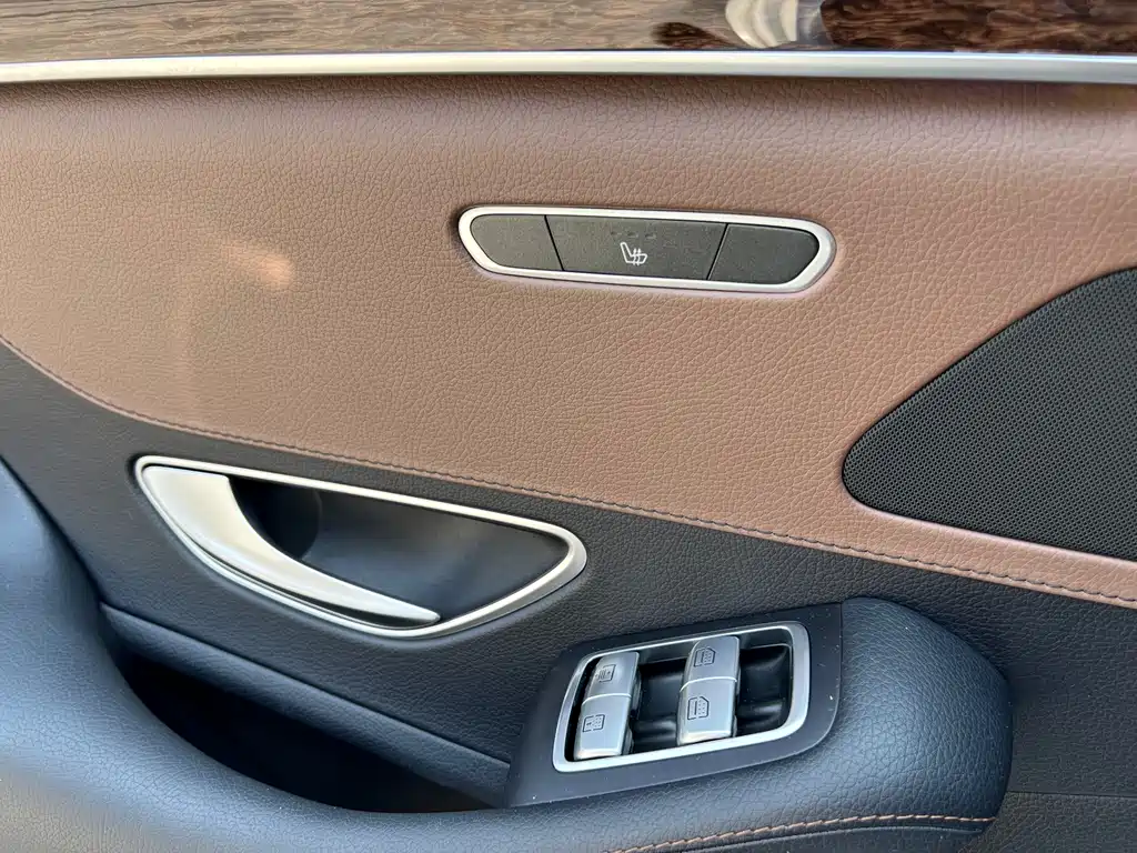 Mercedes-Benz S-Class 2015 — фото 40