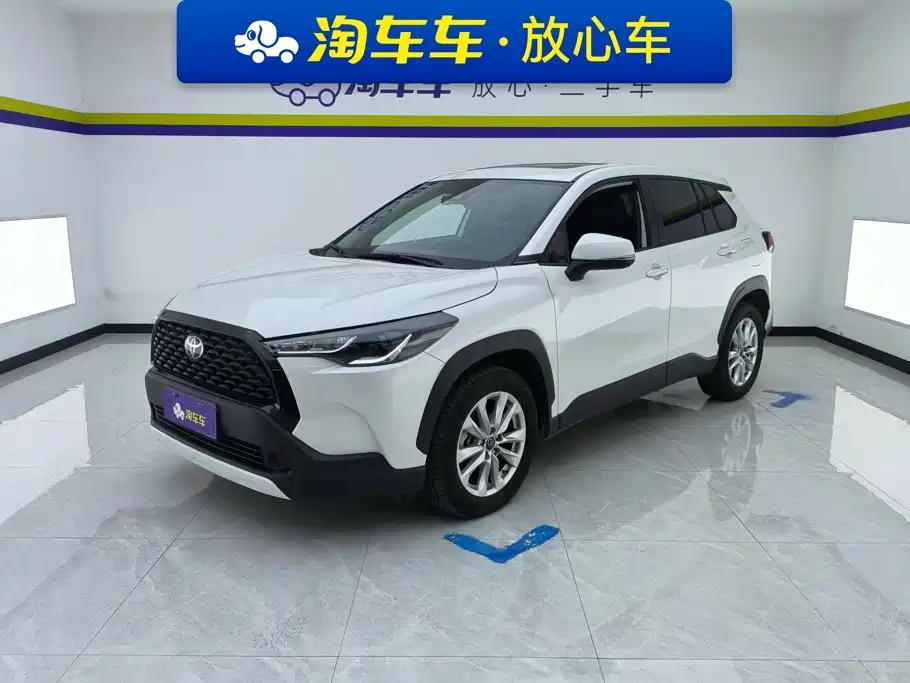 Toyota Corolla Cross 2022 — фото 1
