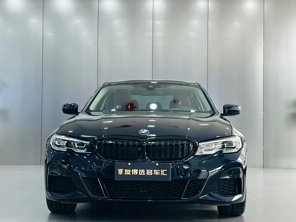 BMW 3 Series 2022