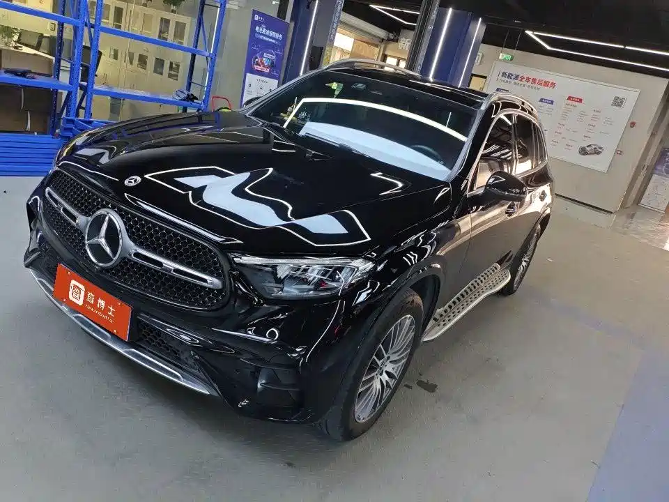 Mercedes-Benz GLC 2024