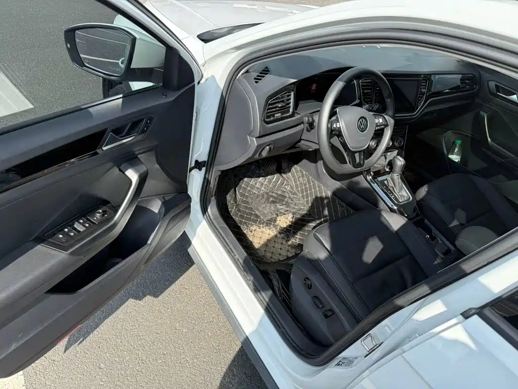 Volkswagen T-Roc 2022