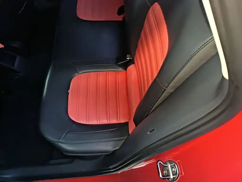 Skoda Rapid Spaceback 2014 — фото 17