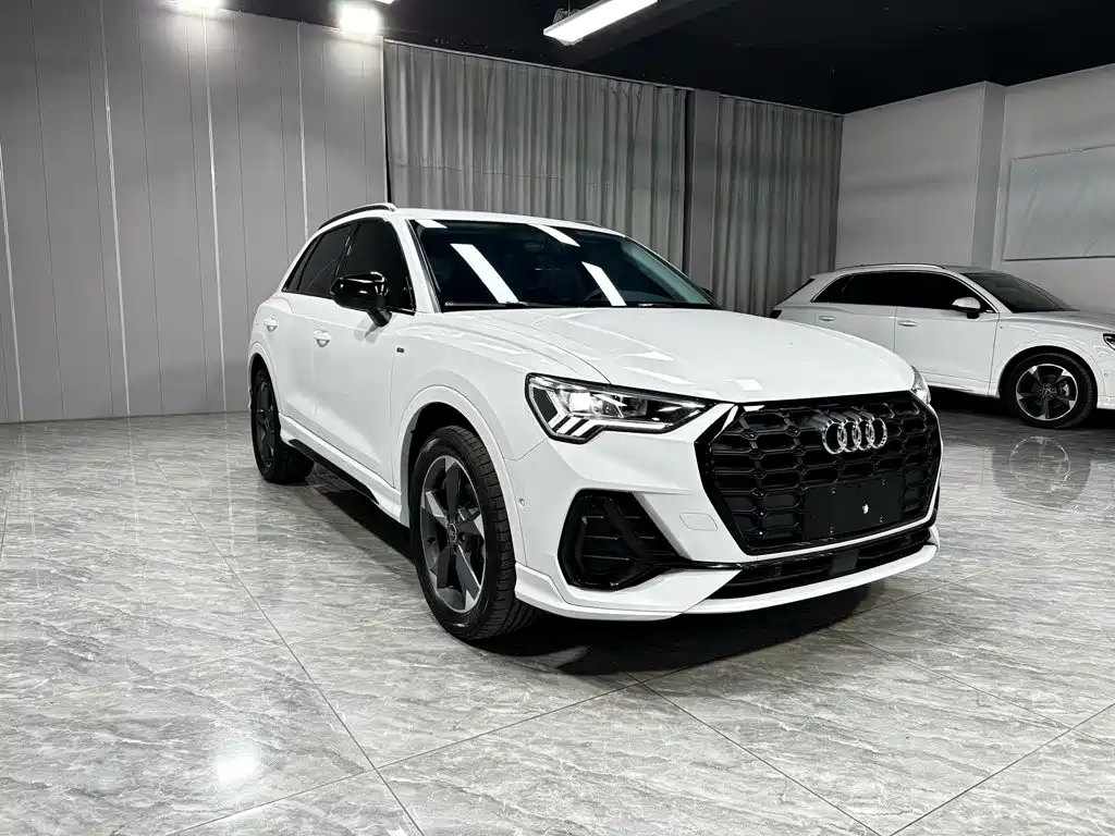 Audi Q3 2022
