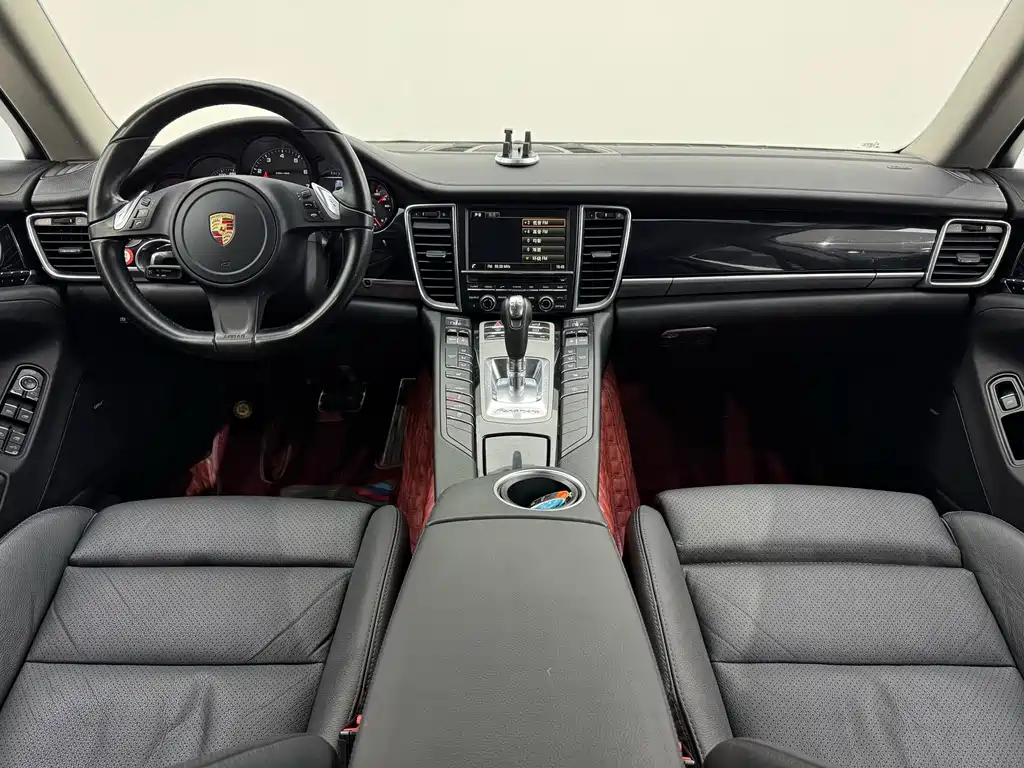 Porsche Panamera 2015 — фото 17