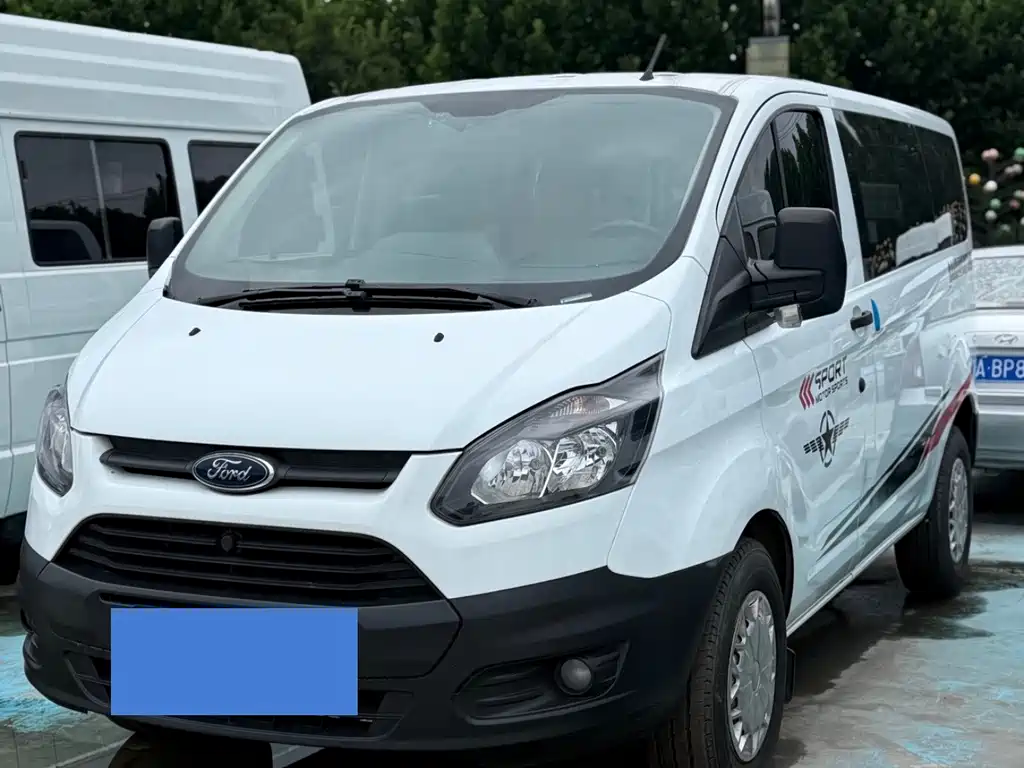 Ford Transit 2020 — фото 1