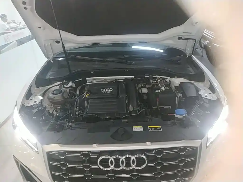 Audi Q2L 2023 — фото 20