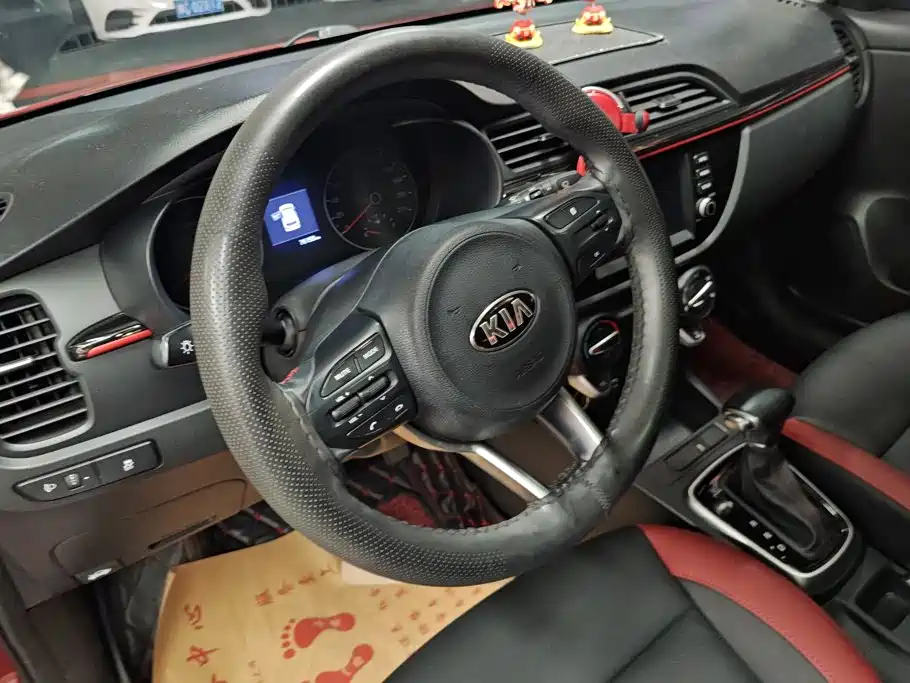 Kia KX CROSS 2019 — фото 15