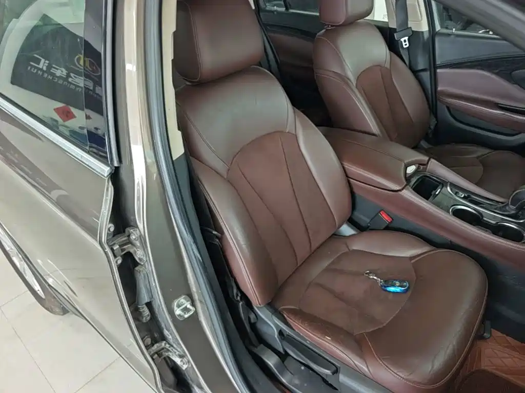 Buick Envision Plus 2016 — фото 25