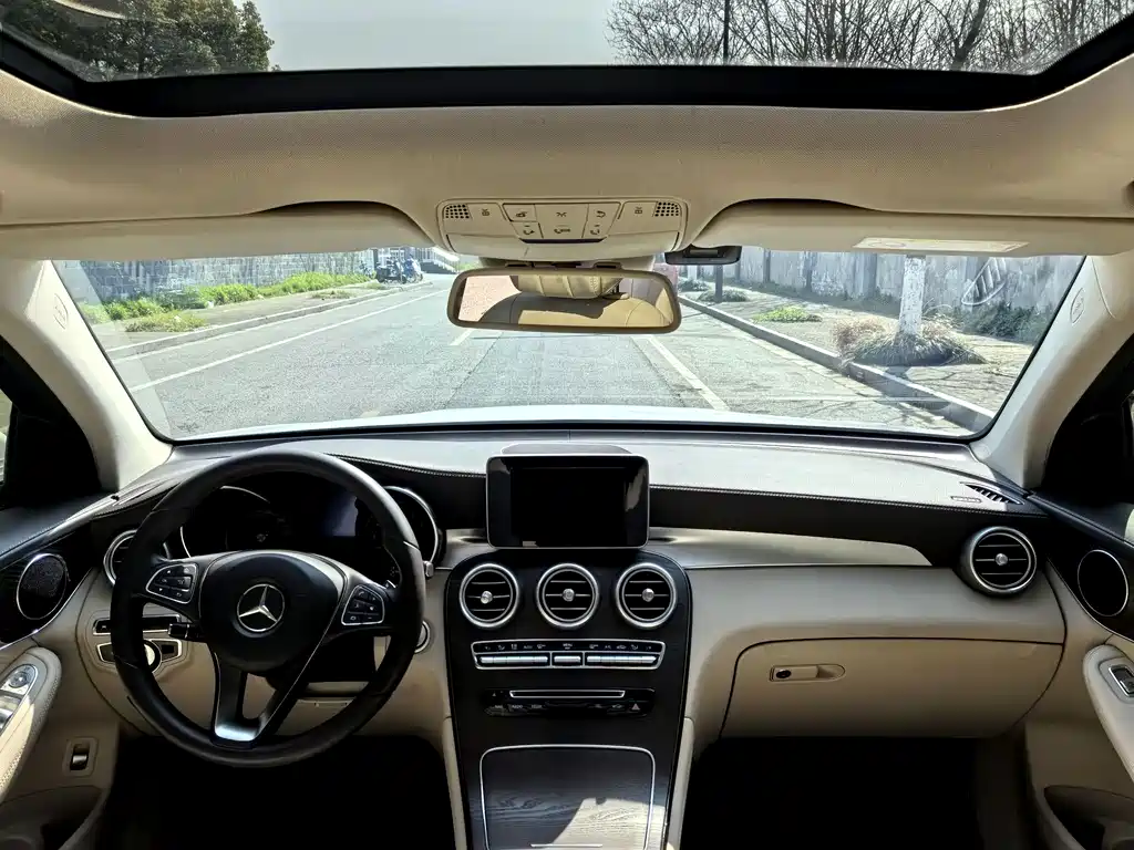 Mercedes-Benz GLC 2017