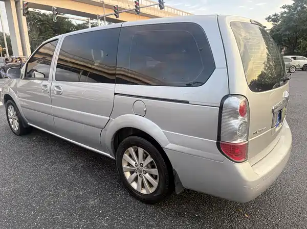 Buick GL8 2016