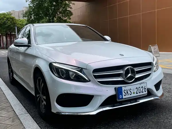 Mercedes-Benz C-Class 2018