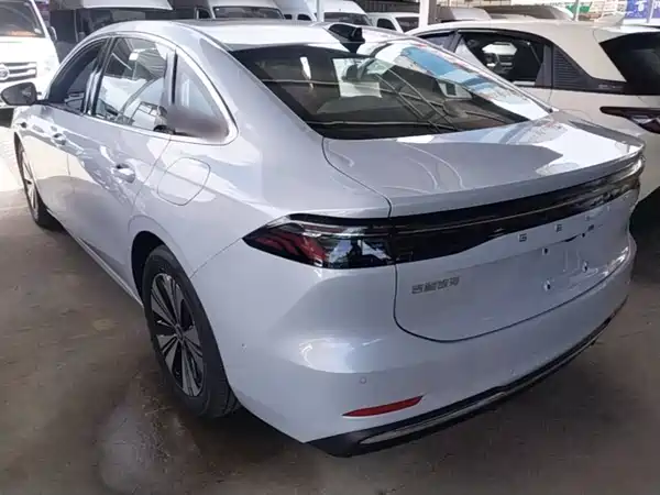 Geely Galaxy A7 EM 2026