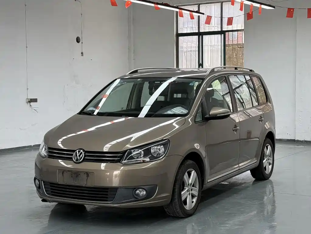 Volkswagen Touran 2016