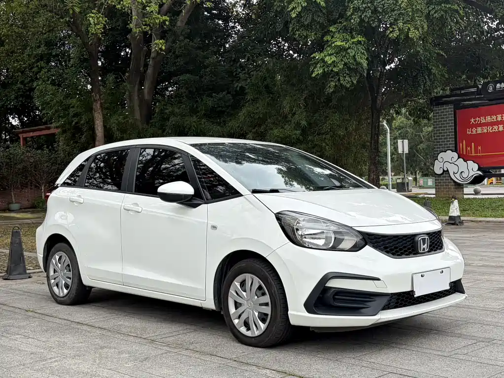 Honda Fit 2022 — фото 3