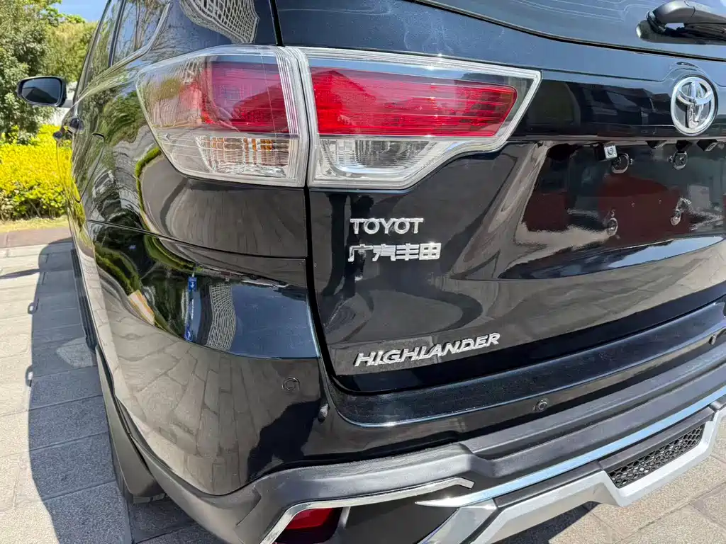 Toyota Highlander 2017 — фото 25