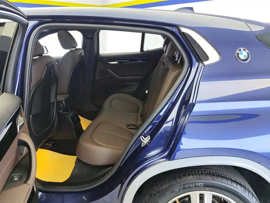 BMW X2 2020 — фото 11