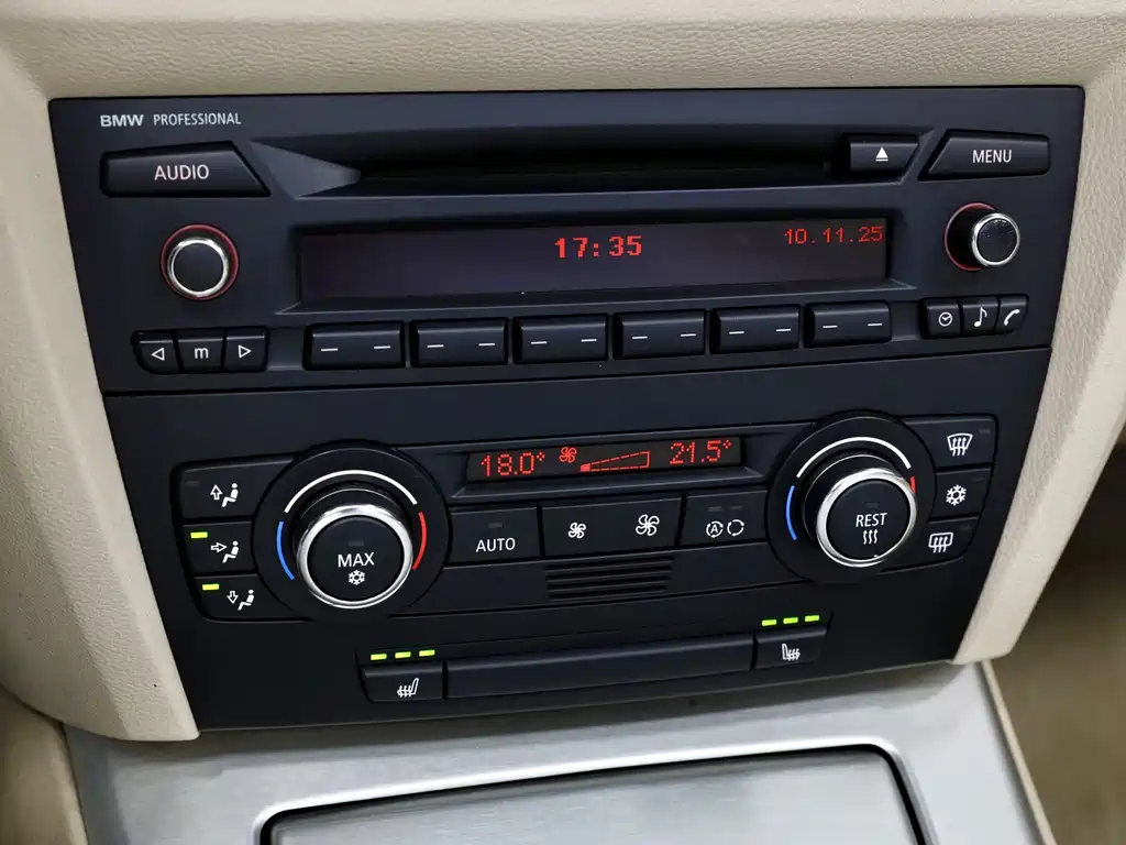 BMW 3 Series 2007 — фото 13
