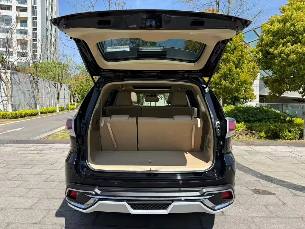 Toyota Highlander 2017 — фото 26