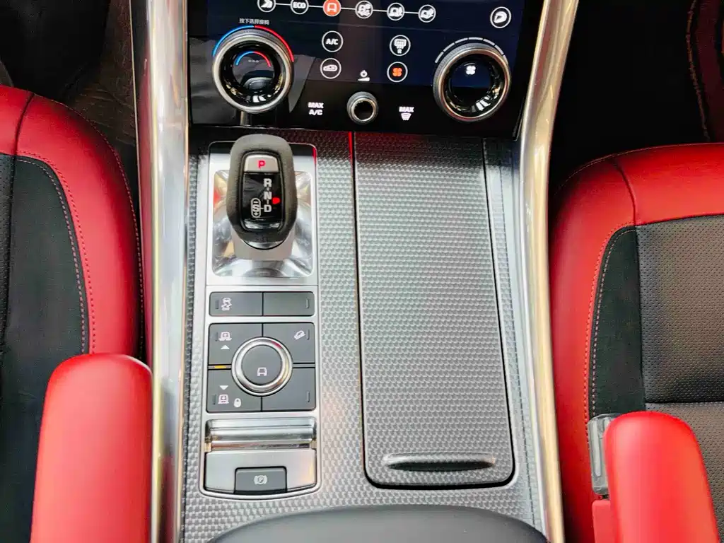 Land Rover Sport 2021 — фото 14