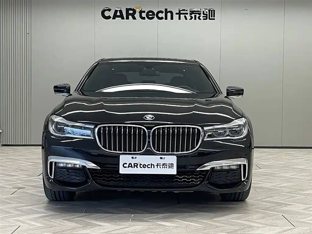 BMW 7 Series 2019 — фото 3