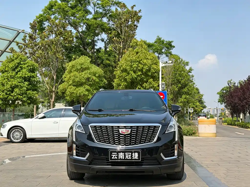 Cadillac XT5 2018 — фото 2