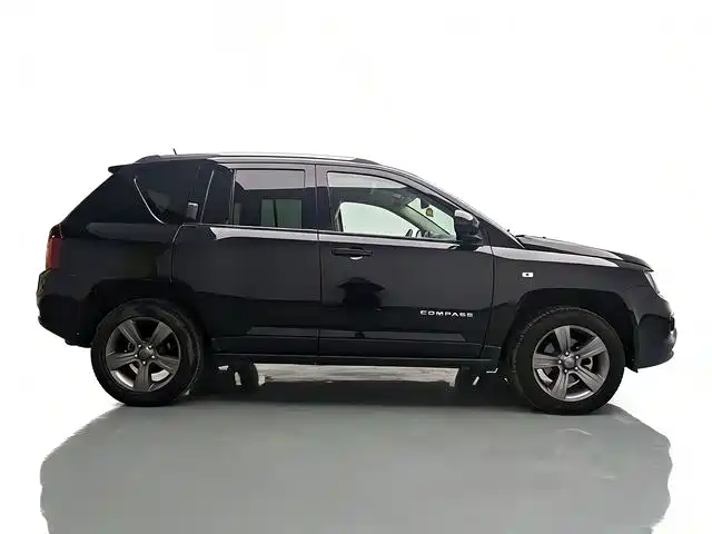 Jeep Compass 2015 — фото 14
