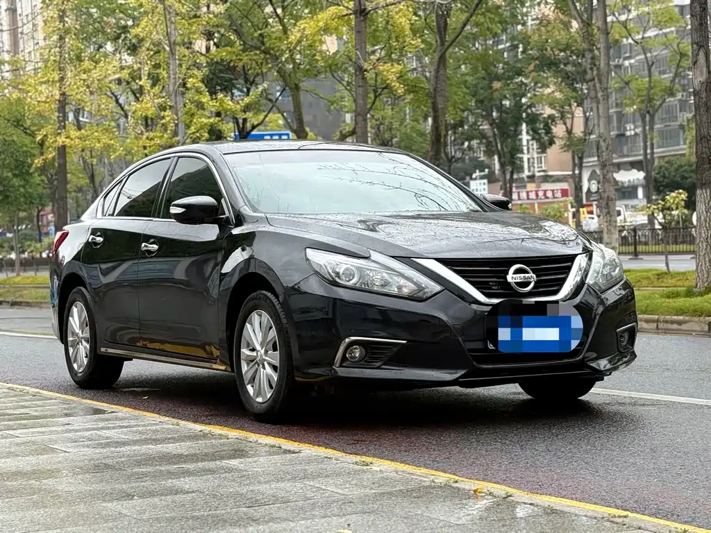 Nissan Teana 2018