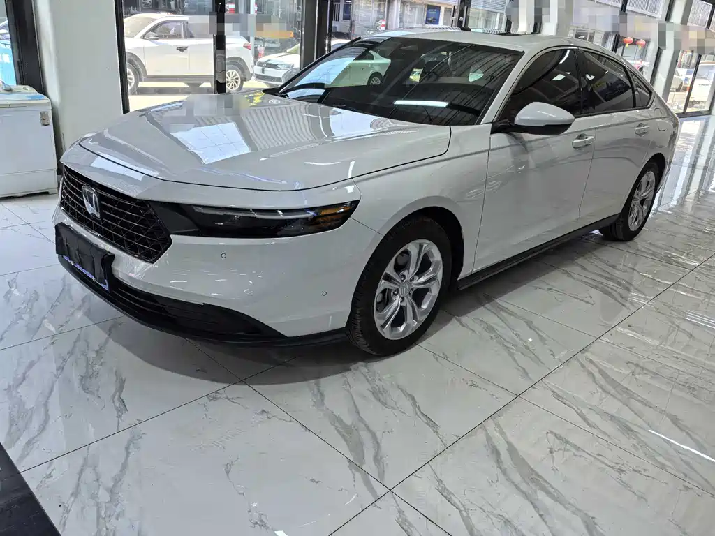 Honda Accord 2024 — фото 1
