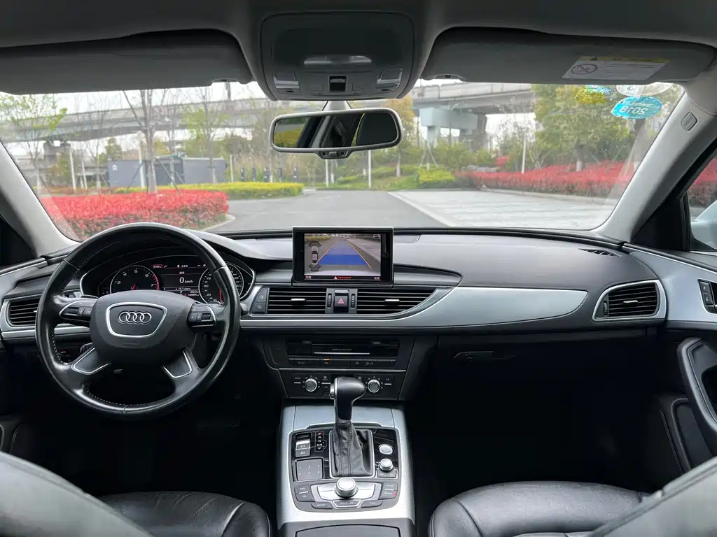 Audi A6L 2015 — фото 9