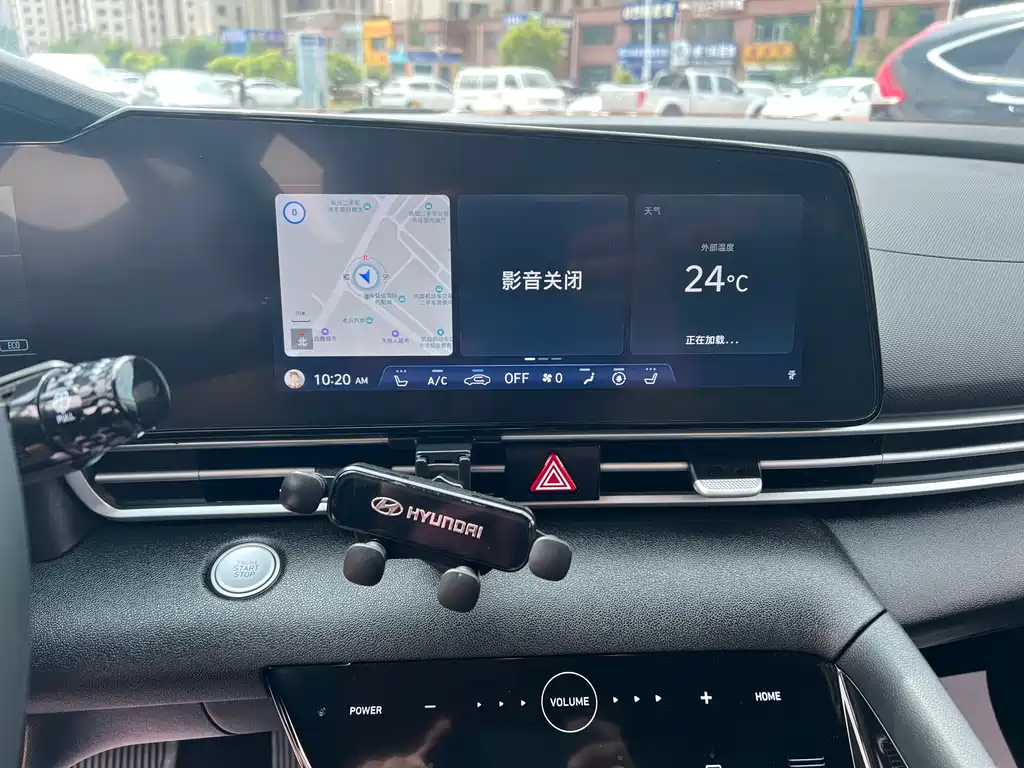 Hyundai Elantra 2022