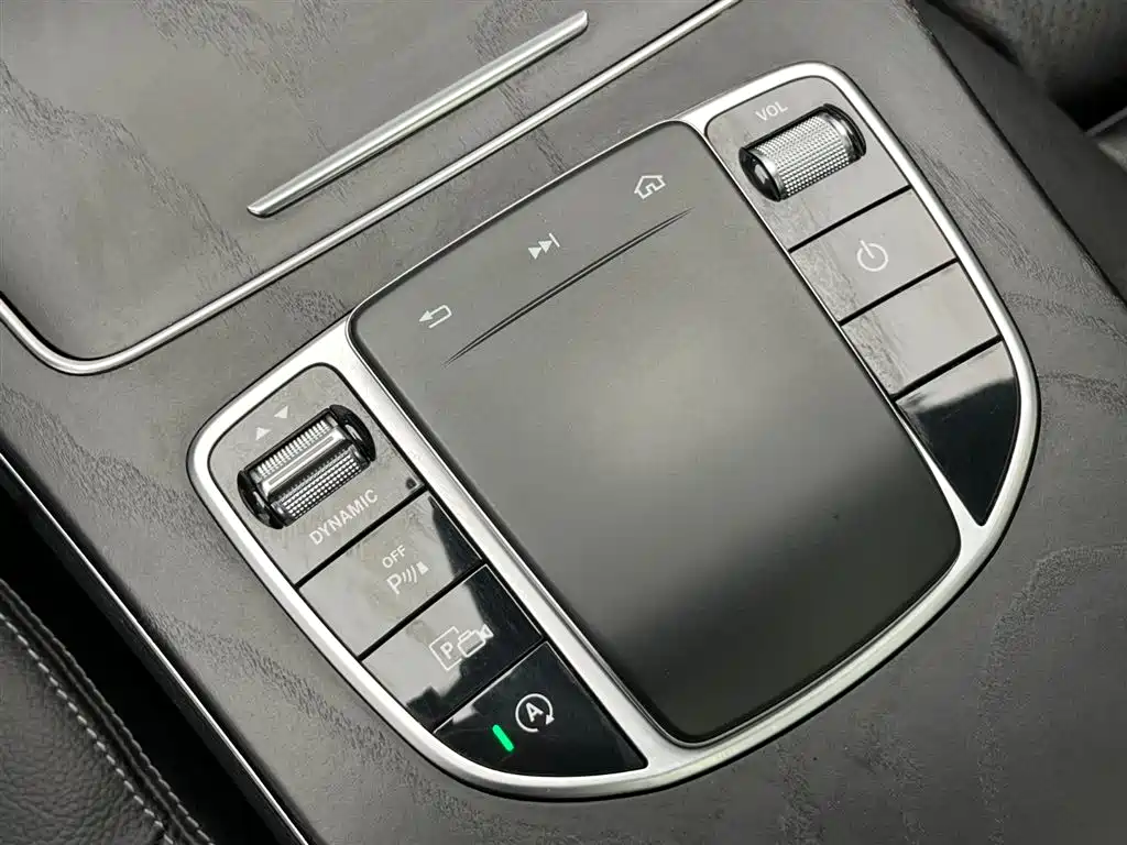 Mercedes-Benz C-Class 2021 — фото 17