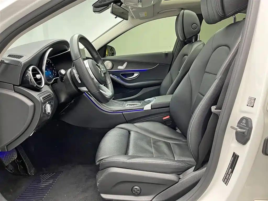 Mercedes-Benz C-Class 2021 — фото 14