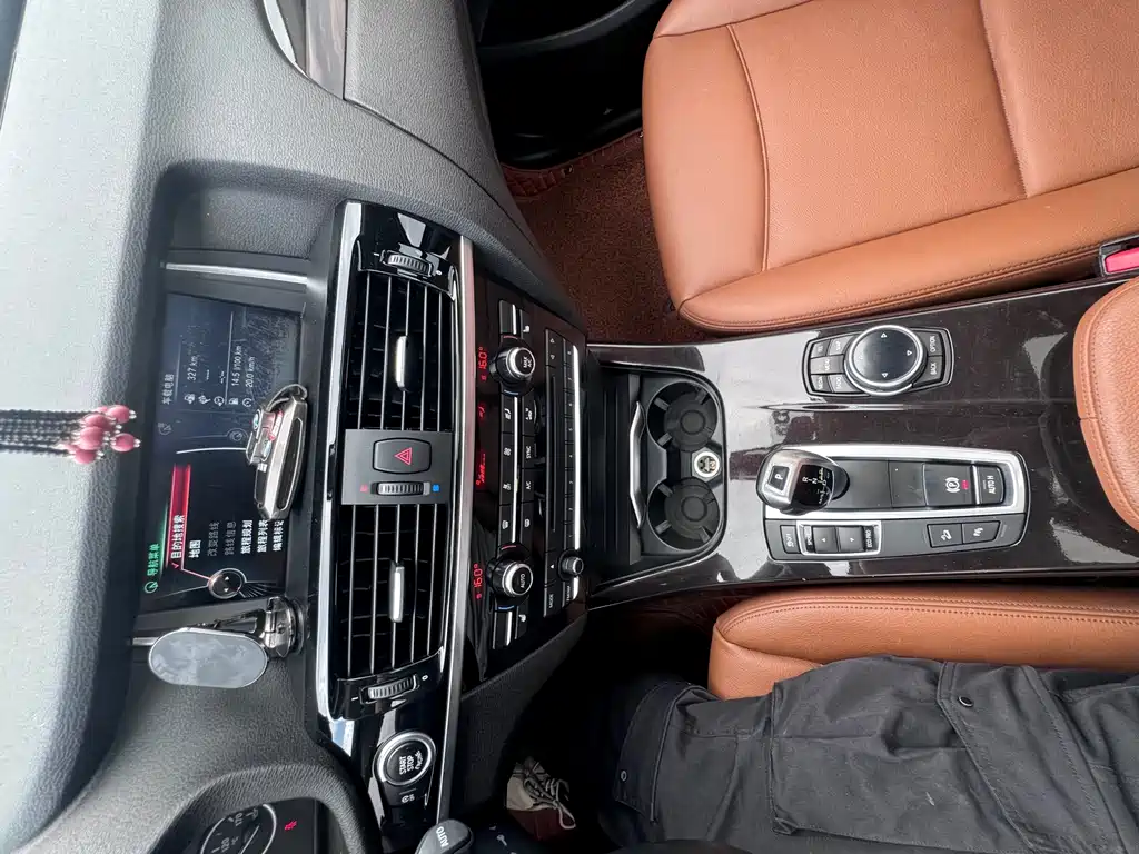 BMW X3 2014 — фото 12