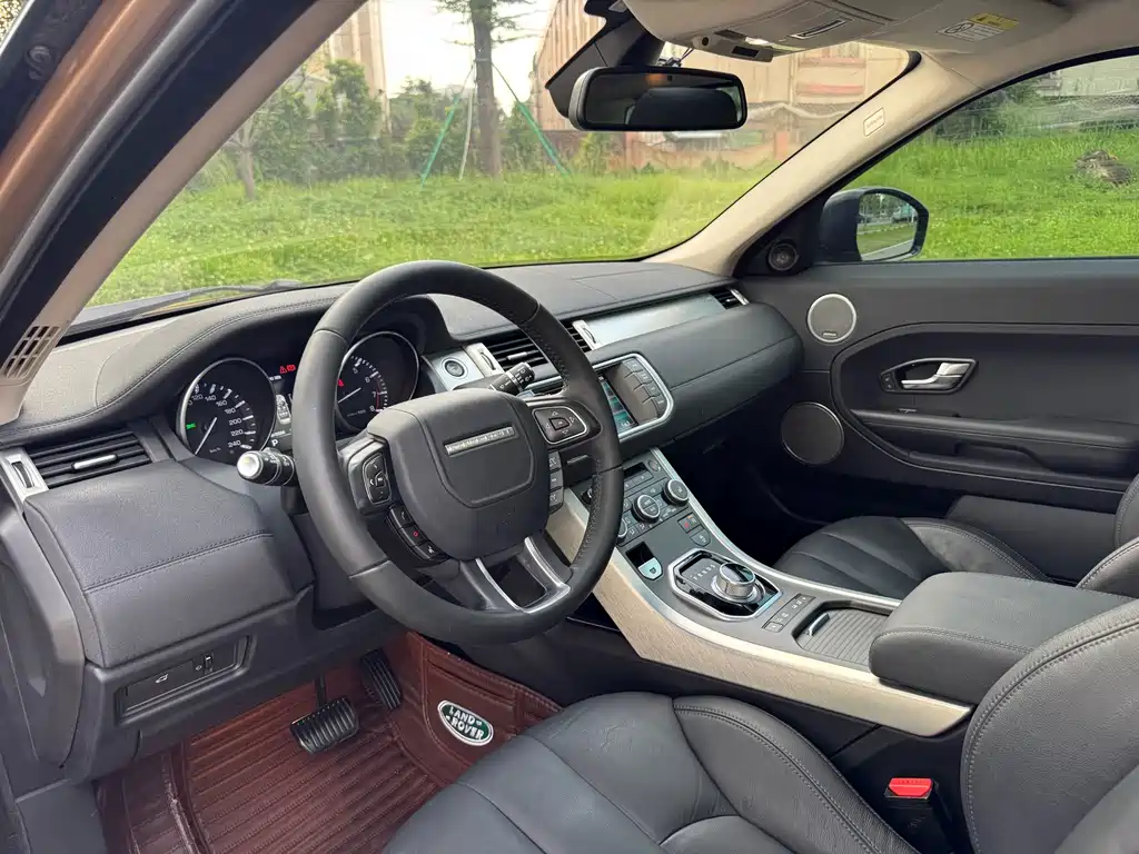 Land Rover Evoque 2016 — фото 9