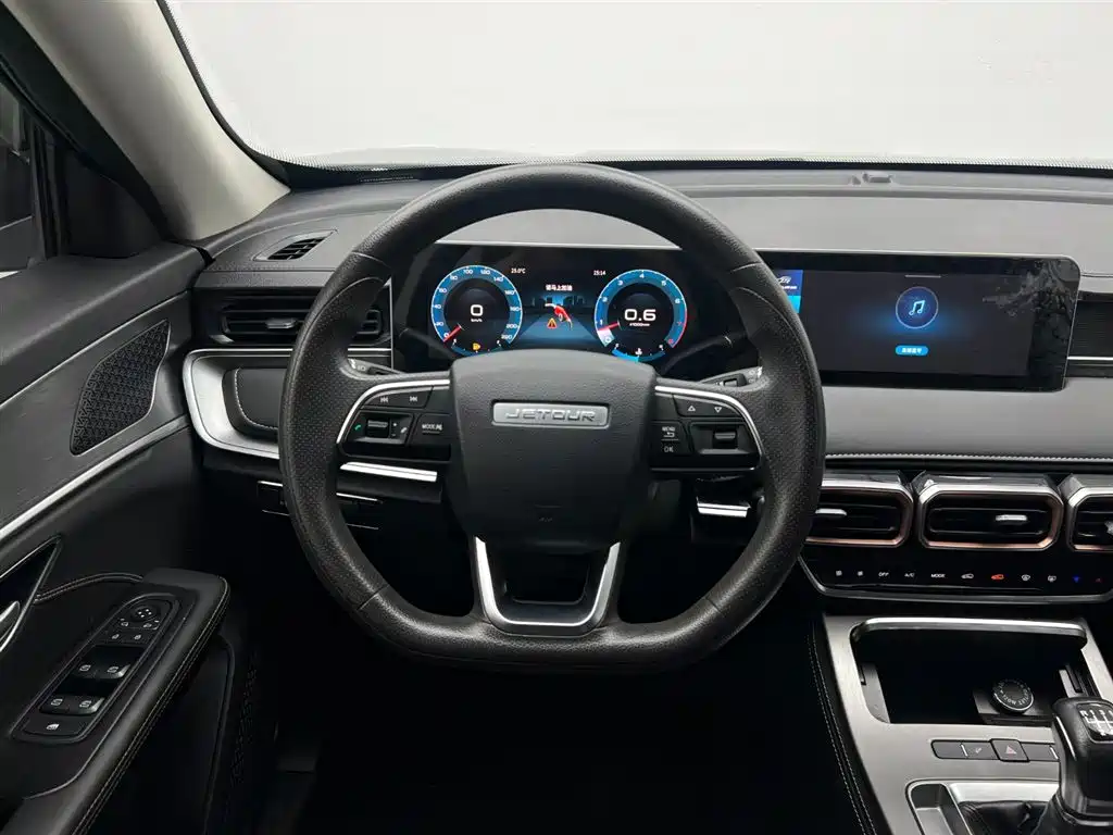 Jetour X70 PLUS 2022 — фото 17