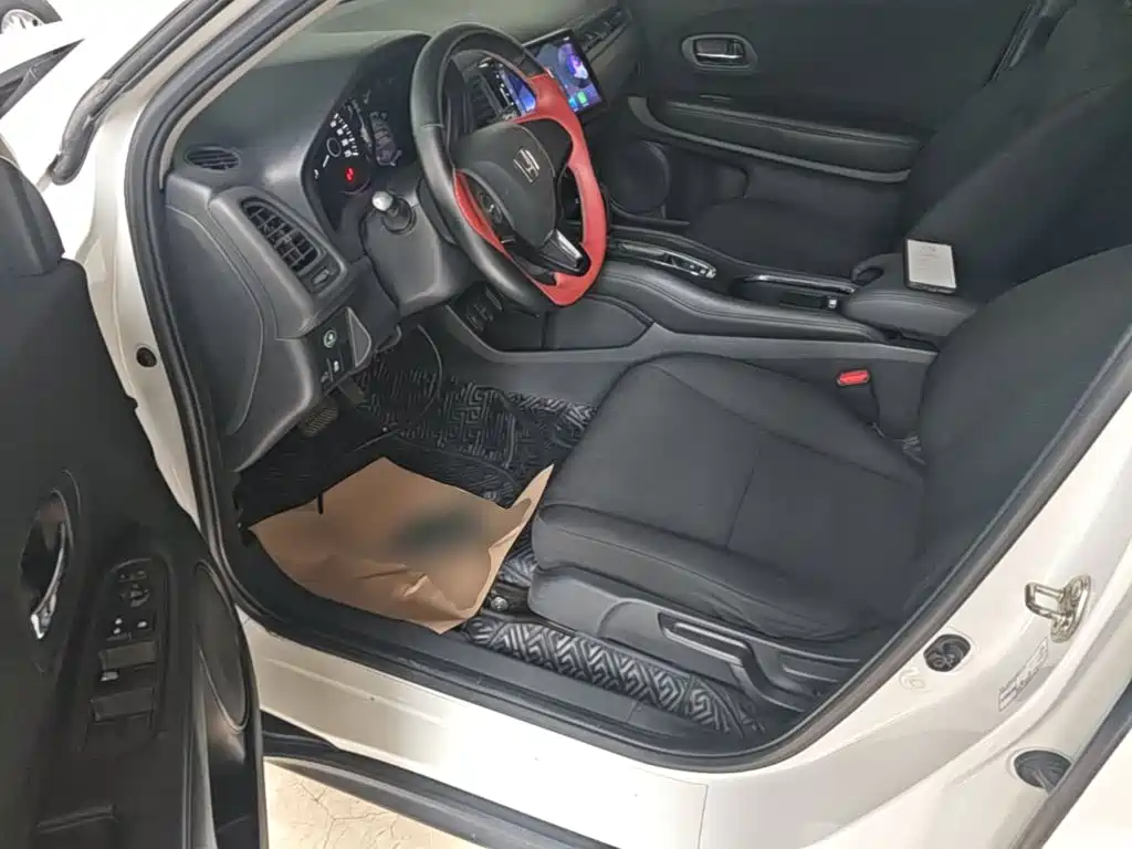 Honda Vezel 2018 — фото 16