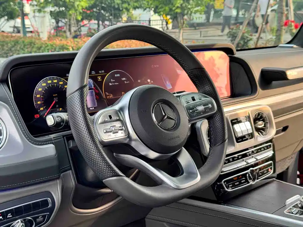 Mercedes-Benz G-Class 2021 — фото 12