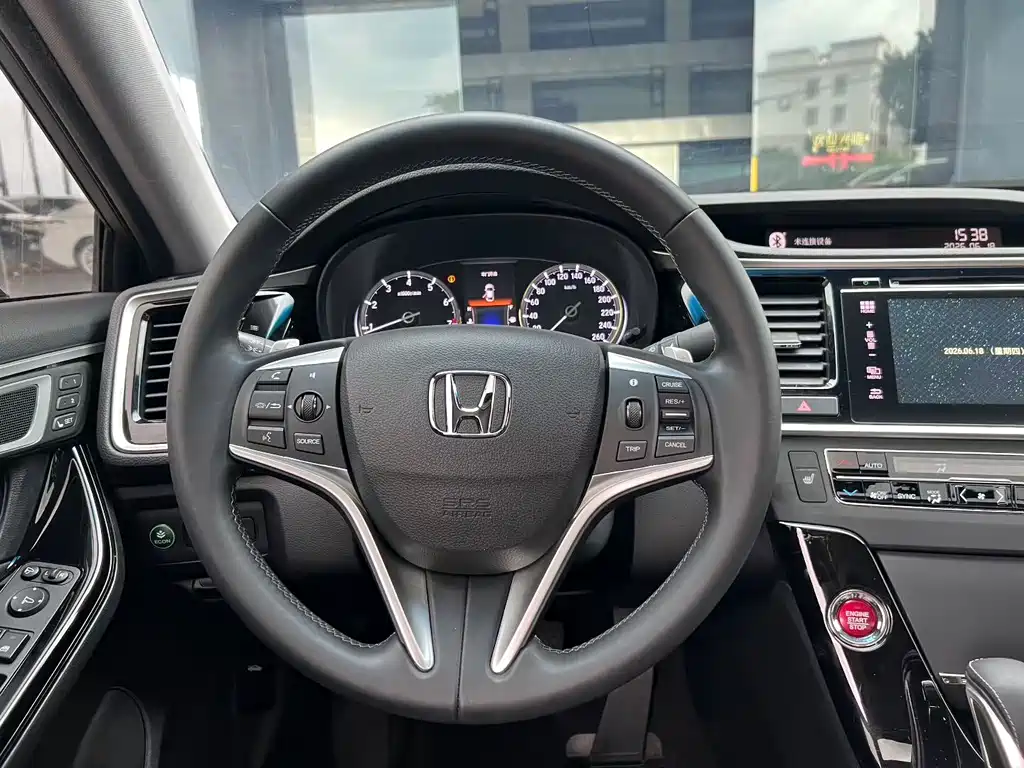 Honda Spirior 2017 — фото 7