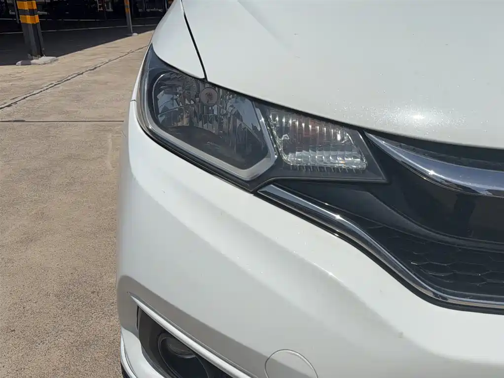 Honda Fit 2018 — фото 23
