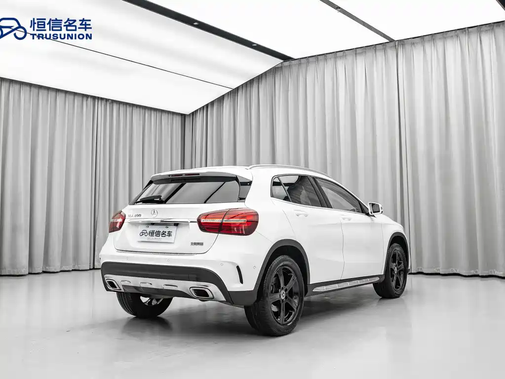 Mercedes-Benz GLA 2019 — фото 4