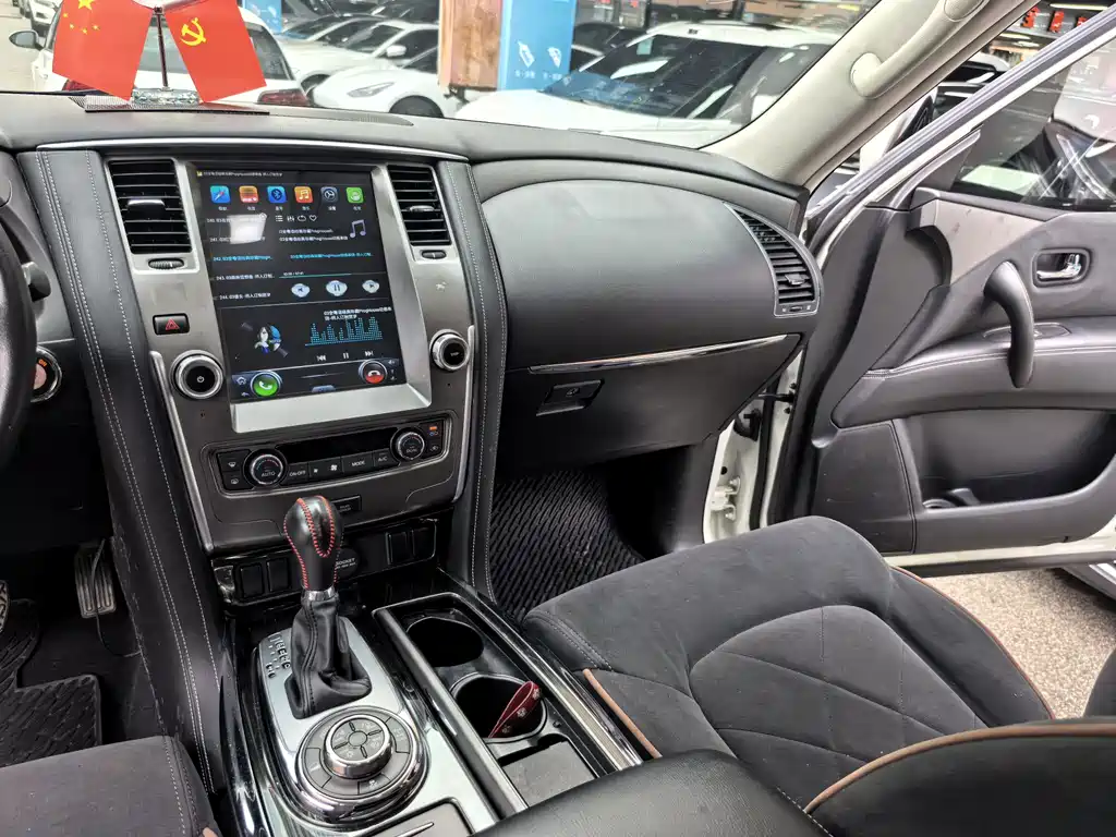 Nissan Patrol 2018 — фото 13