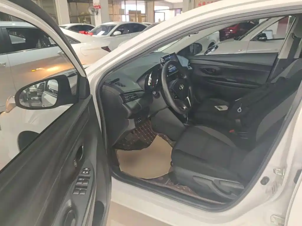 Toyota Vios FS 2022 — фото 16