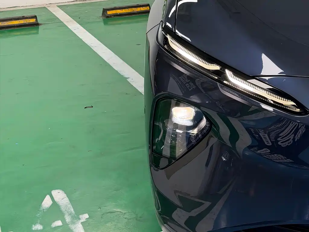 NIO ET7 2022